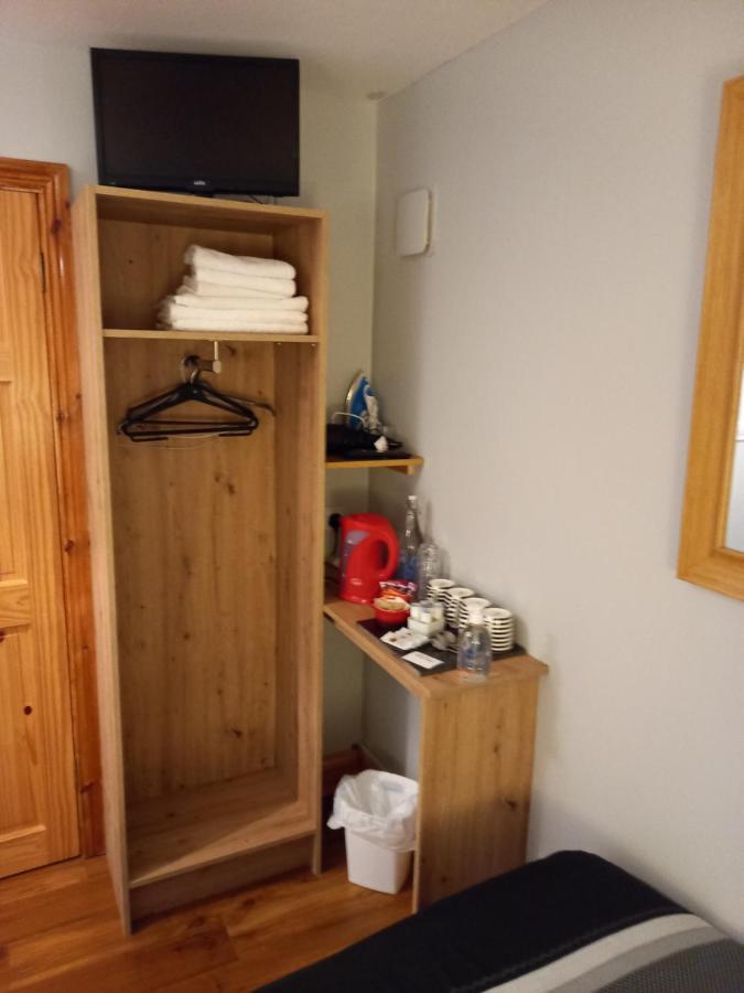 A New U Country Cottage Clynacartan Exteriör bild