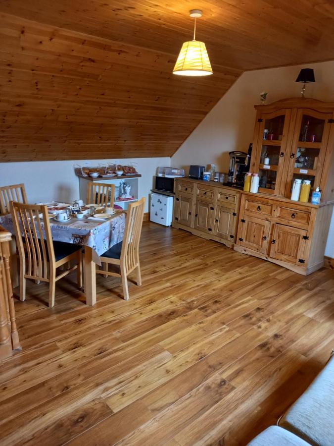 A New U Country Cottage Clynacartan Exteriör bild